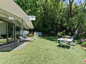 810 Bramble Way, Los Angeles CA 90049