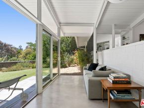 810 Bramble Way, Los Angeles CA 90049