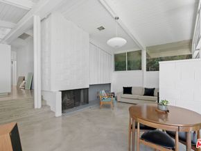 810 Bramble Way, Los Angeles CA 90049