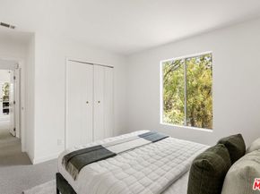 3887 Latrobe Street, Los Angeles CA 90031