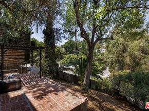 3887 Latrobe Street, Los Angeles CA 90031