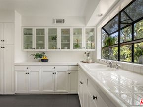 3887 Latrobe Street, Los Angeles CA 90031