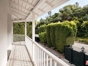 760 N Beverly Glen Boulevard, Los Angeles CA 90077