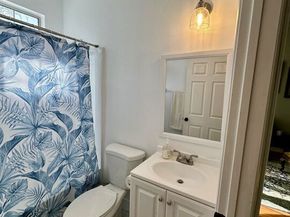 Undisclosed Address #26647213, Tarzana CA 91356