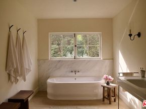 7776 Firenze Avenue, Los Angeles CA 90046