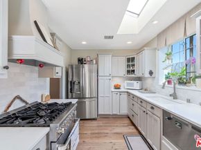 11316 Sunshine Terrace, Studio City CA 91604