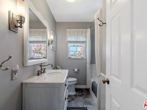 11316 Sunshine Terrace, Studio City CA 91604