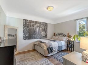 11316 Sunshine Terrace, Studio City CA 91604