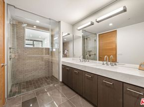 1755 Ocean Avenue 811, Santa Monica CA 90401