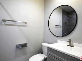 1561 1/2 S Harvard Boulevard, Los Angeles CA 90006