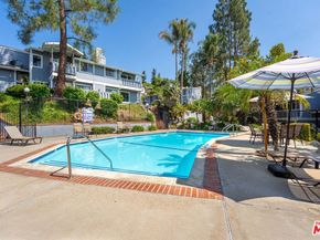 29125 Thousand Oaks Boulevard D, Agoura Hills CA 91301
