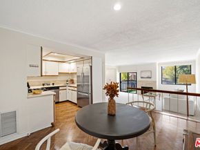 29125 Thousand Oaks Boulevard D, Agoura Hills CA 91301