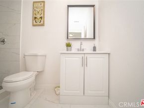 7317 Tujunga Avenue, North Hollywood CA 91605