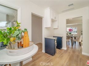 7317 Tujunga Avenue, North Hollywood CA 91605