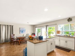 625 E J, Chula Vista CA 91910