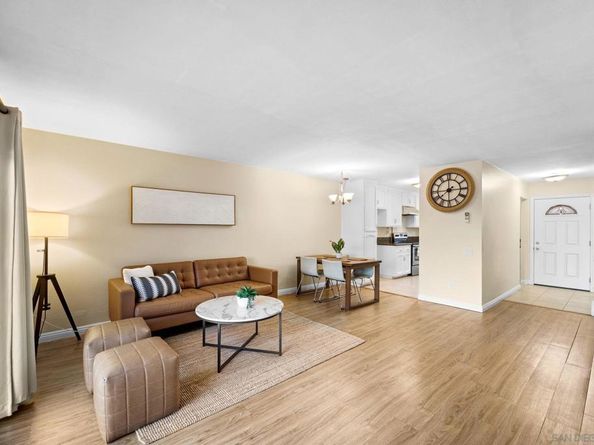 11168 Poblado Rd, San Diego CA 92127