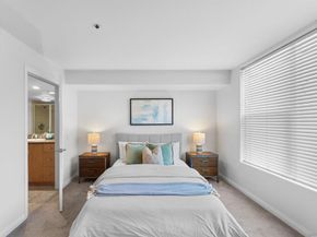 924 Hornblend St 31, San Diego CA 92109
