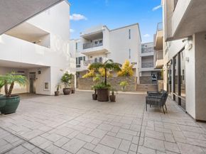 924 Hornblend St 31, San Diego CA 92109