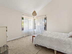 1141 Cerro Largo Dr, Solana Beach CA 92075