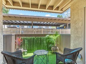 8644 Via Mallorca F, La Jolla CA 92037