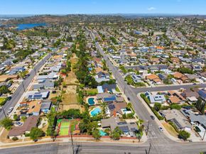 8087 Blue Lake Dr, San Diego CA 92119