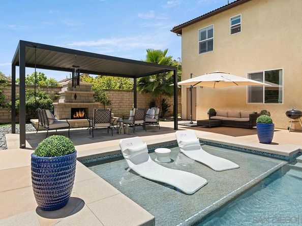 2340 Douglaston Glen, Escondido CA 92026
