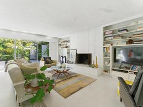 5920 La Jolla, La Jolla CA 92037