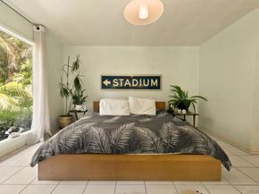 5920 La Jolla, La Jolla CA 92037