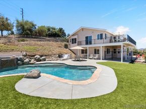 1033 Via Contenta, Escondido CA 92029