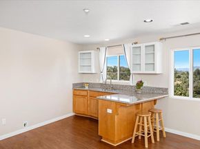 1033 Via Contenta, Escondido CA 92029