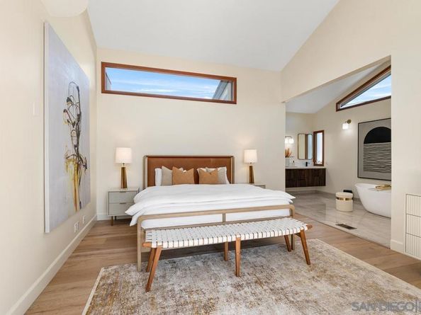 7911 El Paseo Grande, La Jolla CA 92037