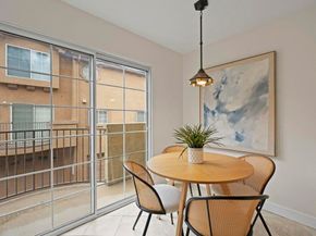 12559 El Camino Real B, San Diego CA 92130