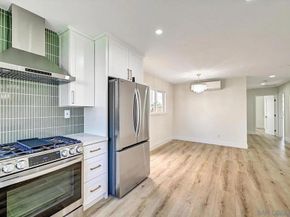 2802 Cowley Way, San Diego CA 92110