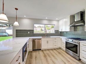 2802 Cowley Way, San Diego CA 92110