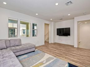 912 Slate St, San Marcos CA 92078