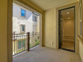 912 Slate St, San Marcos CA 92078