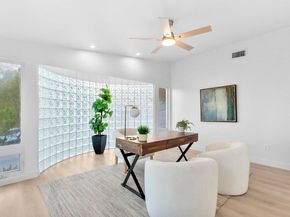 4909 Pacifica Dr, San Diego CA 92109
