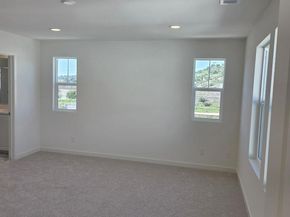 724 Kingbird Loop, Oceanside CA 92058