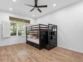 2842 Torrey Pines Rd, La Jolla CA 92037