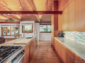 330 Neptune Ave, Encinitas CA 92024