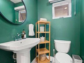 3021 B, San Diego CA 92102