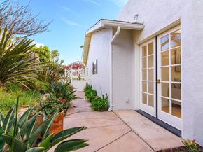 1820 Bienvenida Circle, Carlsbad CA 92008
