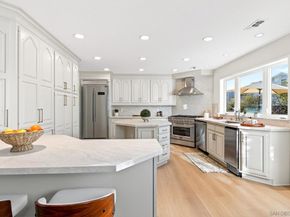 1820 Bienvenida Circle, Carlsbad CA 92008