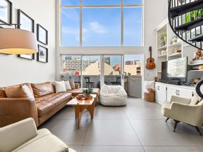 221 Island 503, San Diego CA 92101