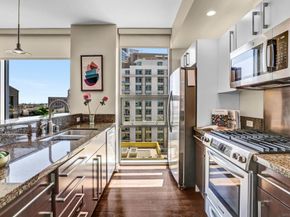 321 10th Ave 907, San Diego CA 92101