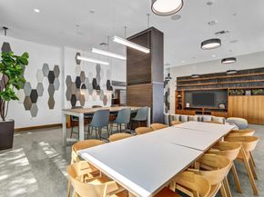 321 10th Ave 907, San Diego CA 92101