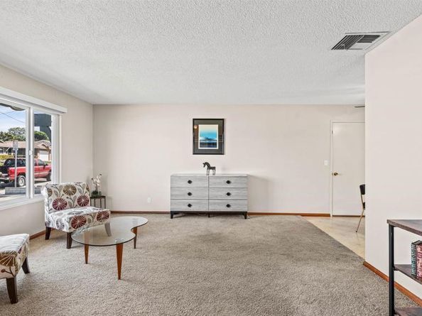 1698 Ithaca St, Chula Vista CA 91913