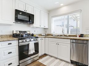 3466 Seabreeze Walk, Oceanside CA 92056