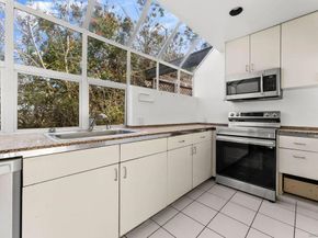 1550 Bluebird Ln, La Jolla CA 92037