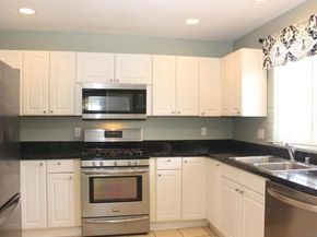 2566 Nye St, San Diego CA 92111